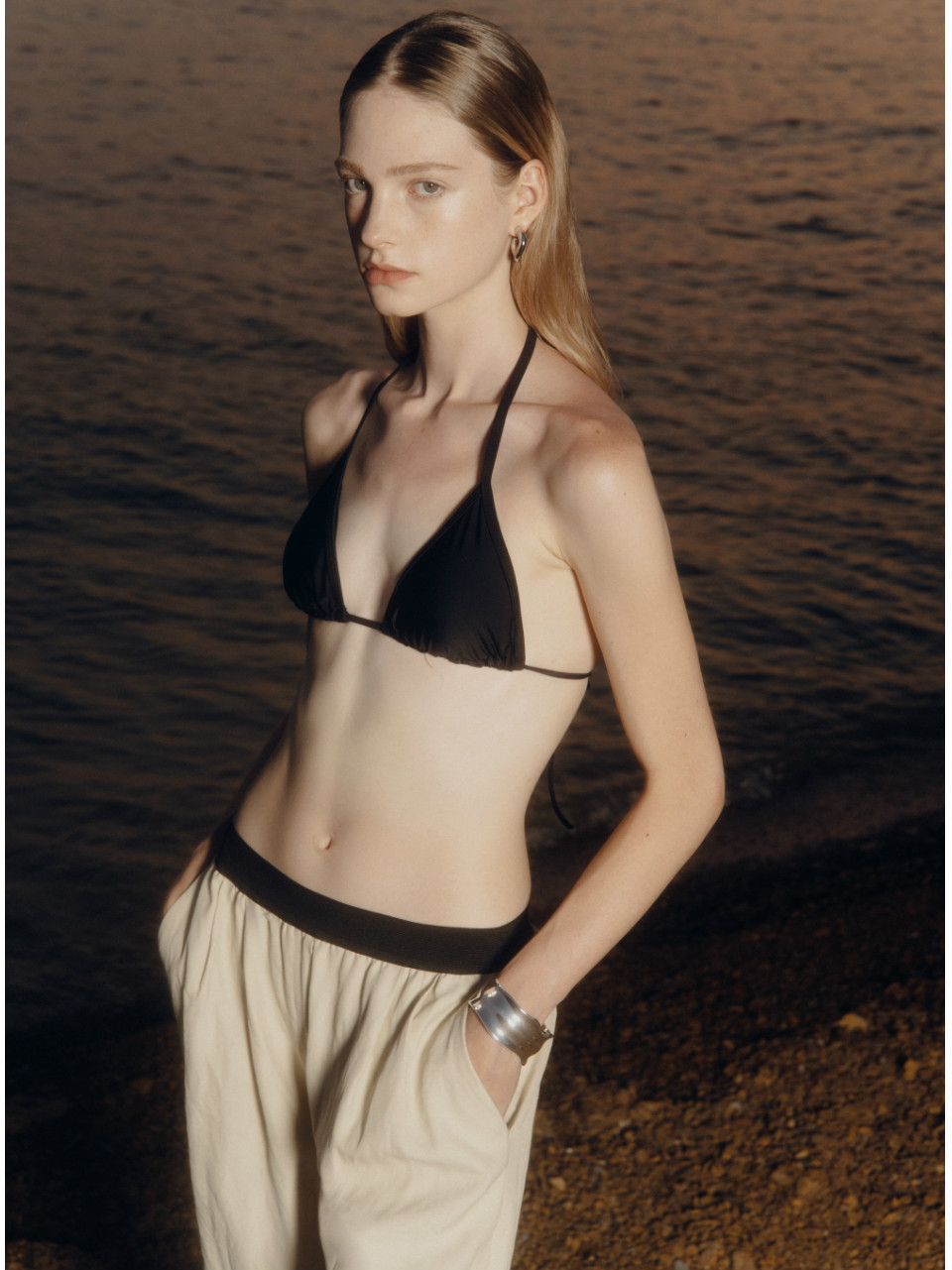 Hayley Davis | Women Milano